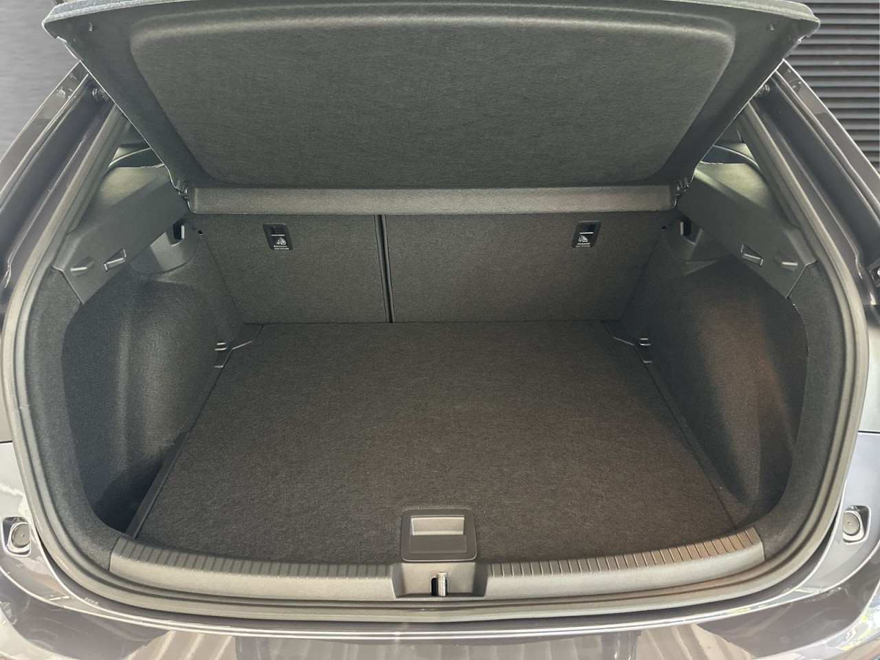 Fahrzeugbild_12 Fahrzeugbild_12