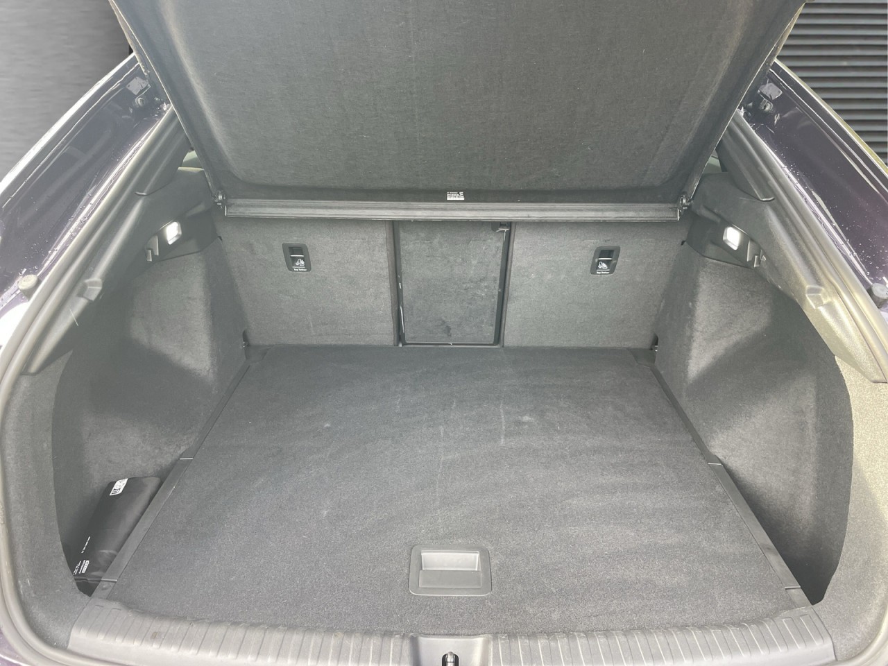 AUDI - Q4 Sportback e-tron quattro Navi+Matrix-LED+Sonos-Soundsystem_12