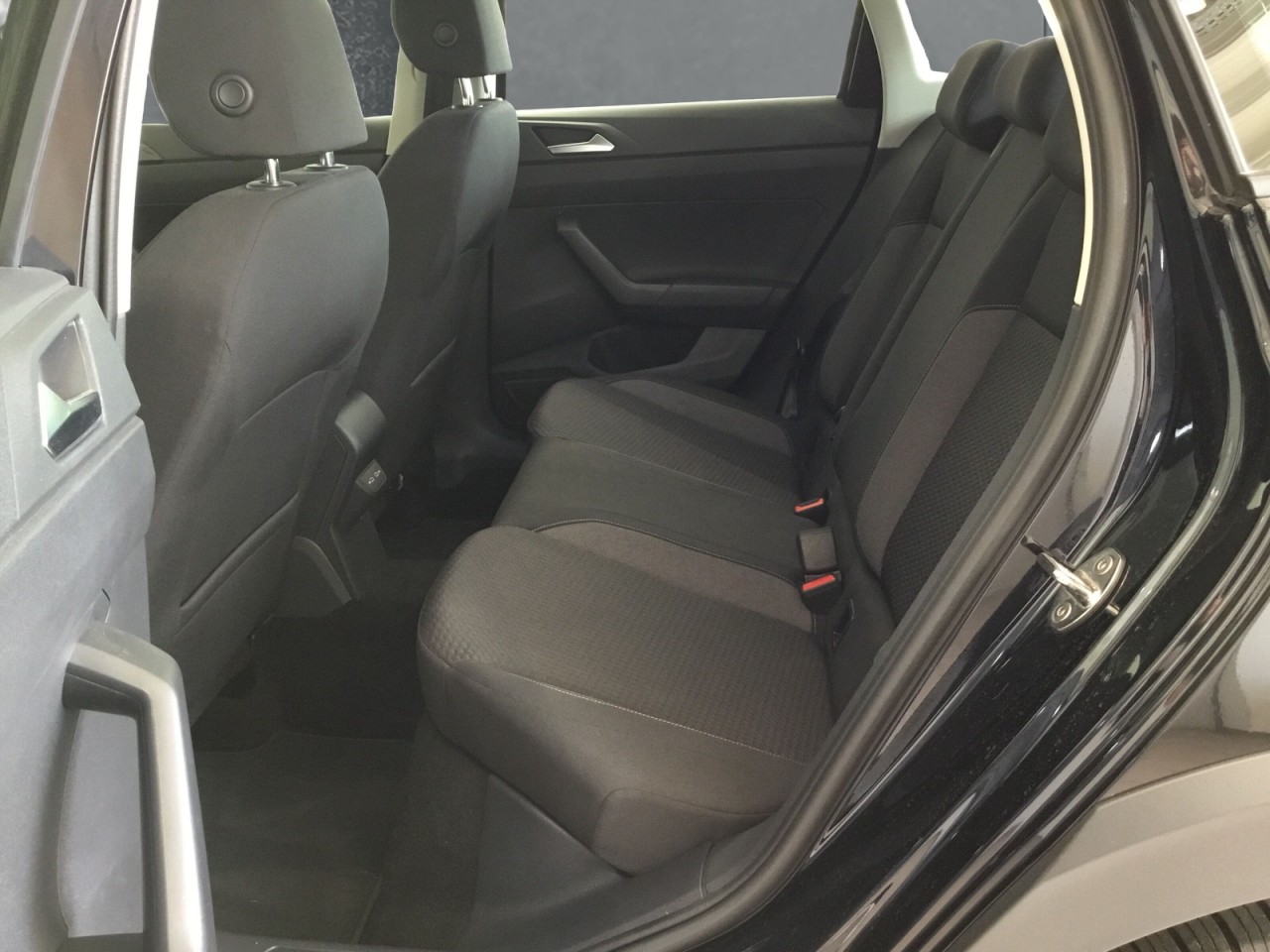 VW - Taigo 1.0 TSI++LED++Navi++Alufelgen++ Klima_2