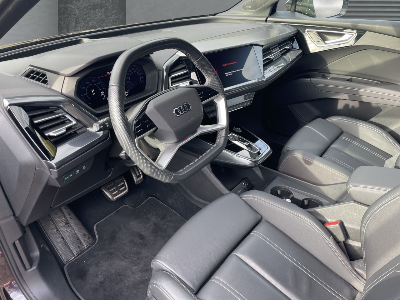 AUDI - Q4 Sportback e-tron quattro Navi+Matrix-LED+Sonos-Soundsystem_13