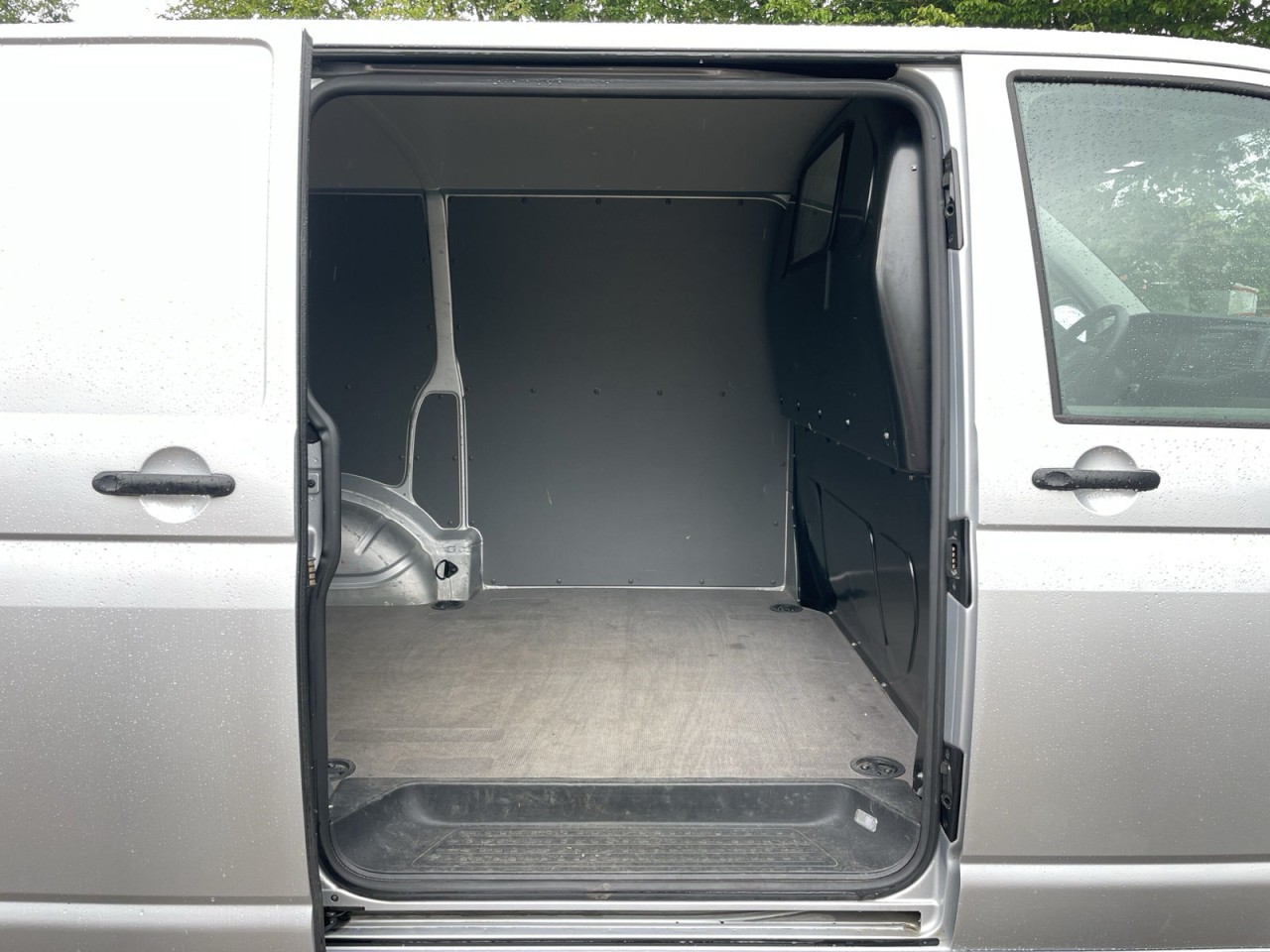 VW - Transporter Kasten 2.0 TDI Kasten++Automatik++Klima++AHK_8