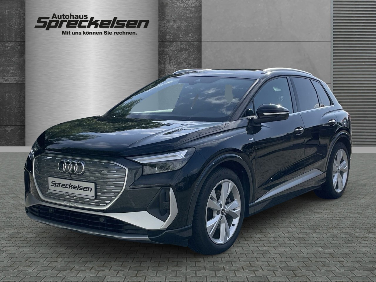 Audi Q4 e-tron 50 quattro++S line++Panoramadach++Sound