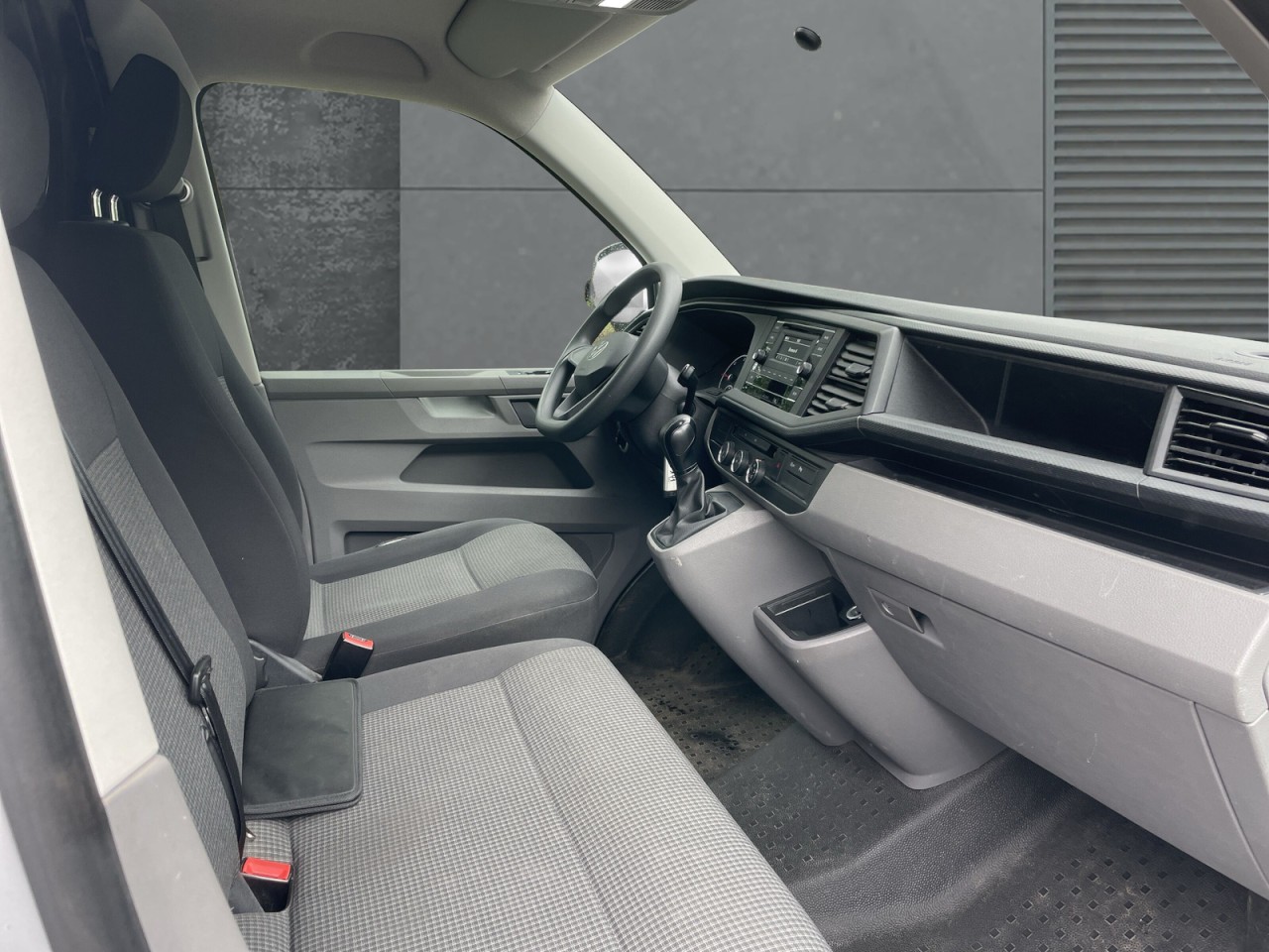 VW - Transporter Kasten 2.0 TDI Kasten++Automatik++Klima++AHK_2