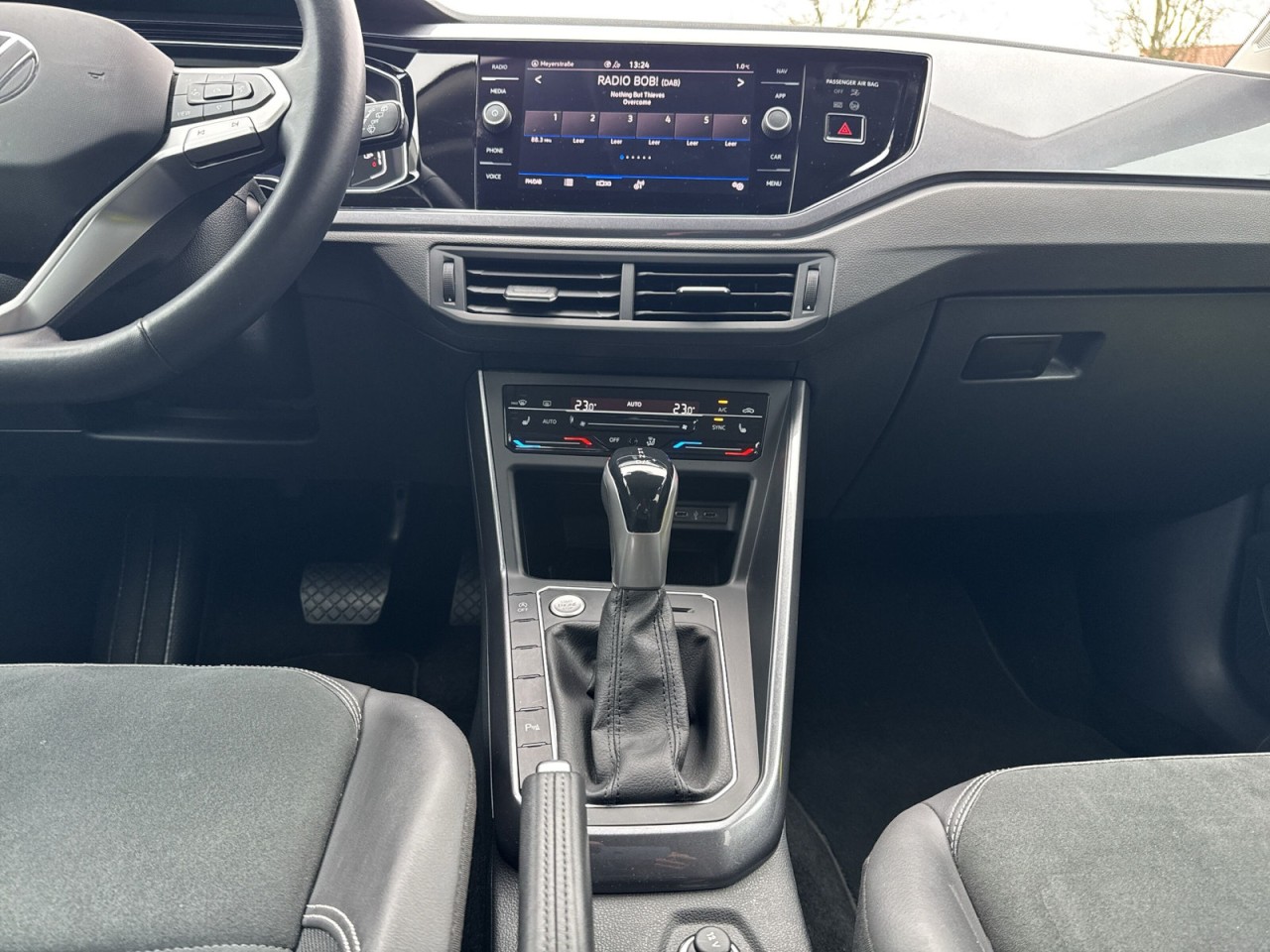 VW - Taigo 1.0 TSI Style Automatik Navi+Matrix-LED+Rückfahrkamera_4