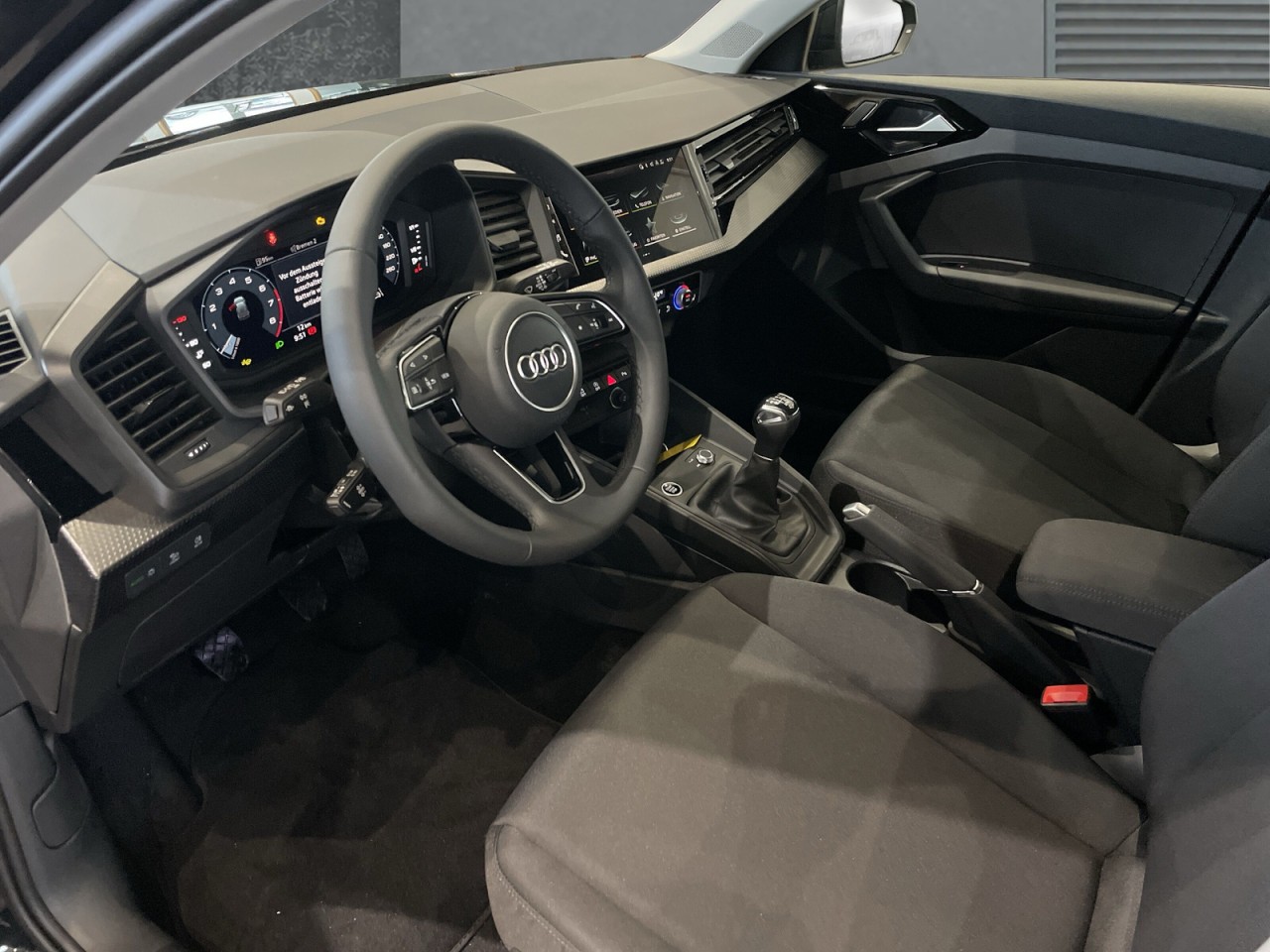 AUDI - A1 Sportback S line 25 TFSI 70(95) kW(PS) Schaltgetriebe_13